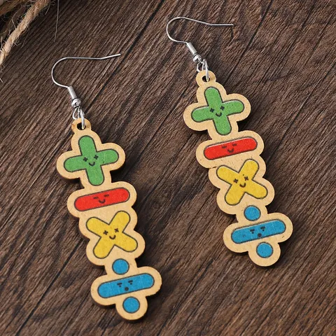 Longues Boucles d'Oreilles Pendantes en Bois Symboles Mathématiques Visage Souriant Impression Double Face Bijoux Mode Pour Femmes