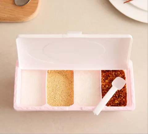 Plastic Condiment Box Set Four Grid Seasoning Storage Container With Dustproof Lid And Spoon Kitchen Organizer