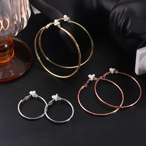 Westerse Stijl Lichte Luxe Vergulde Grote Ronde Oorclips Voor Dames Minimalistische Overdreven Cirkel Oorbellen Met 925 Sterling Zilver Stift