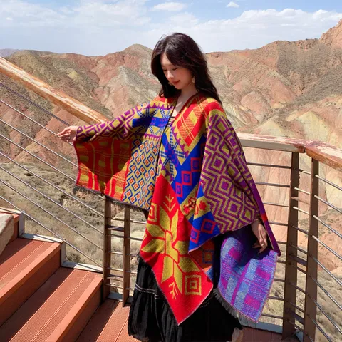 Women's Ethnic Style Printed Shawl Scarf Retro Geometric Pattern Split Cape Warm Winter Autumn Outerwear Fashion Cloak