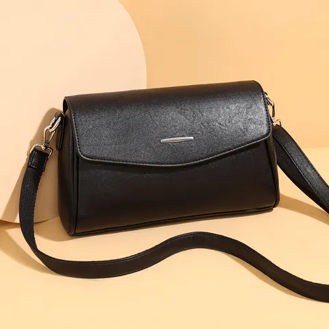 Women PU Leather Crossbody Bag Vintage Casual Commuter Shoulder Bag Simple Flap Small Square Handbag With Metal Trim