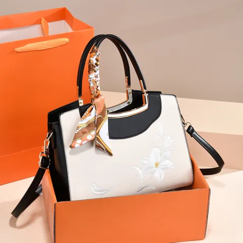 Damen Chinesischer Stil Stickerei PU Leder Handtasche Vintage Blumen Top Handle Satchel Bag Große Kapazität Umhängetasche