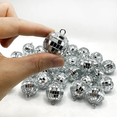 Palla da Disco a Specchio Argento Decorazioni Con Anello da Appendere Retro Riflettente Vetro Schiuma Sfera Decorativa Albero di Natale Pendenti Festa Decorazioni Festival Forniture