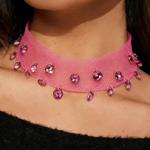 Exaggerated Alloy Rhinestone Pendant Choker Necklace Mesh Full Drill Magnetic Clasp Punk Bohemian Necklace For Women Jewelry Gift
