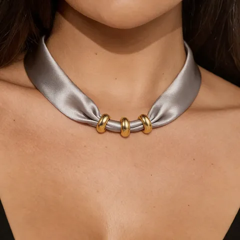 Niche Design Fabric Satin Scarf Necklace For Women Stainless Steel Metal Loops Elegant Commute Solid Color Choker Geometric Collar Jewelry Gift