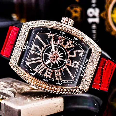 Men Luxury Tonneau Quartz Watch Full Rhinestone Diamond Bezel Leather Strap Fashion Business Casual Wristwatch