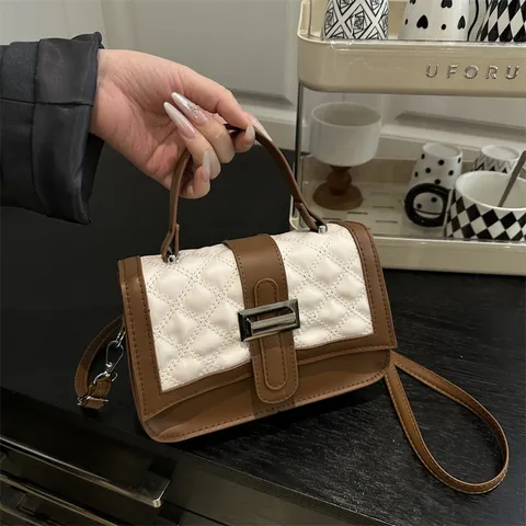 Vrouwen Gewatteerd PU Leer Schoudertas Kleine Klap Schoudertas Kleurenblok Casual Handtas Met Metalen Slot