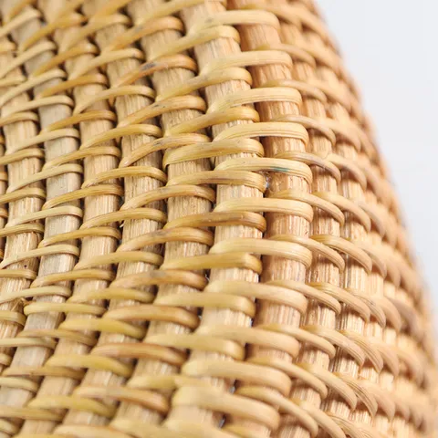 Handwoven Rattan Fruit Basket Wavy Edge Natural Wicker Storage Basket For Living Room Snacks And Candy
