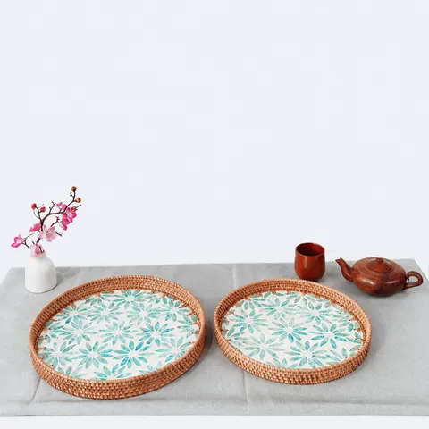 European Style Rattan Round Serving Tray Green Shell Inlaid Natural Woven Decorative Fruit Tea Tray For Living Room