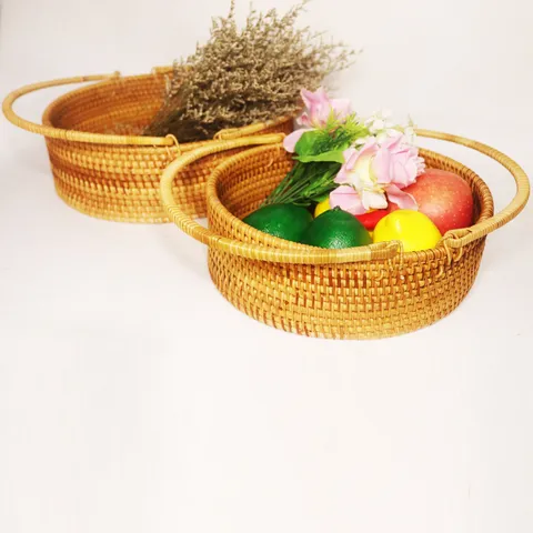 Handwoven Rattan Fruit Basket Pastoral Style Woven Storage Basket Oval Storage Organizers With Handles For Home Kitchen