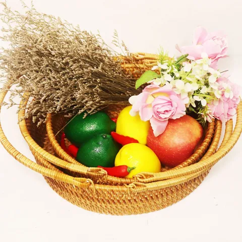 Handwoven Rattan Fruit Basket Pastoral Style Woven Storage Basket Oval Storage Organizers With Handles For Home Kitchen
