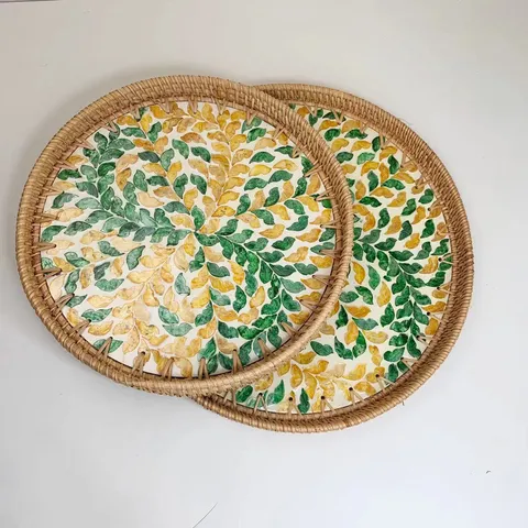 Handmade Woven Rattan Shell Storage Tray Natural Plant Round Decorative Serving Tray For Living Room Dining Room Home Decor