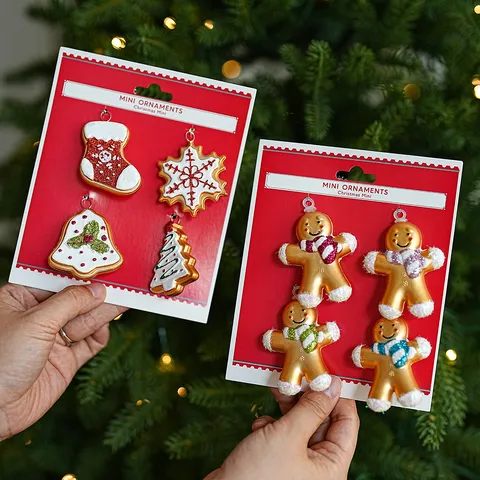 Mini Ornements Suspendus De Noël En Plastique Avec Emballage En Carton Père Noël Bonhomme Pain Épices Cloche Décor