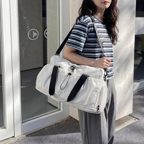Large Capacity Travel Bag Waterproof Nylon Casual Sports Gym Duffel Bag With Wet Dry Separation And Shoe Compartment