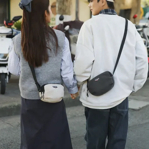 Outdoor Casual Nylon Crossbody Bag Unisex Fashion Commuting Single Shoulder Bag Small Messenger Bag