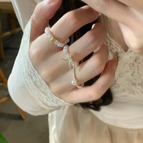 Doux Exquis Nœud Perle Artificielle Bague Élastique pour Femmes Style Ins Design en Cuivre Strass Bijoux Cadeau