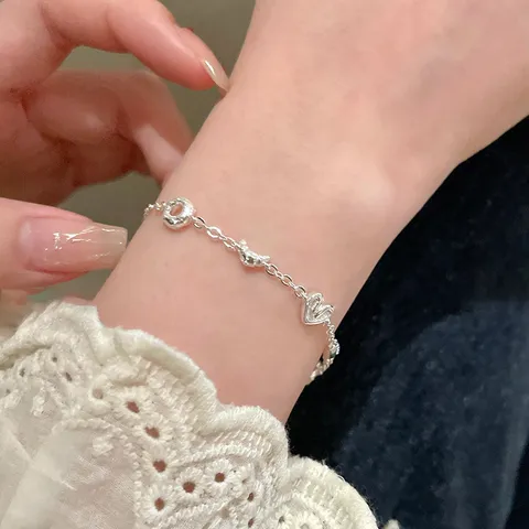 Silver-Plated Copper Bread Croissant Heart Pendant Charm Chain Bracelet Cute Novelty Fashion Jewelry For Women