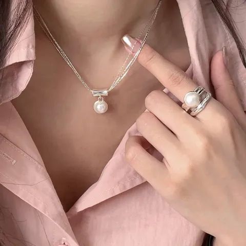 Exquisite Parel Hanger Halsketting Vrouwen Mode Niche Ontwerp Sleutelbeenketting Verzilverd Koper Kunstparel Sieraden Cadeau