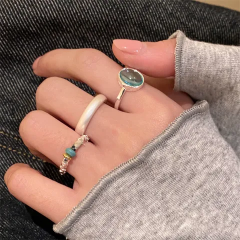 Süßer Blauer Ovaler Stein Matte Glatte Ring Und Farbige Perle Stapel Offener Ring Modeschmuck Kupfer Fingerring Für Damen