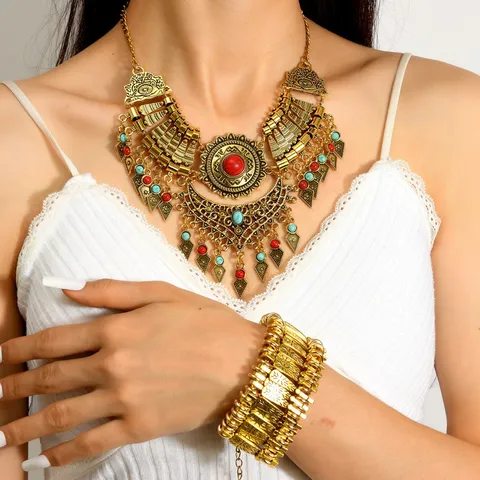 Vintage Ethnisch Legierung Strass Schmuckset Bohemian Wassertropfen Quaste Halskette Mehrlagiges Armband Statement Set Für Damen Party Schmuck