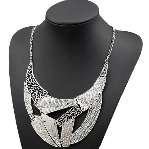Retro Punk Alloy Statement Necklace For Women Vintage Exaggerated Geometric Splice Rhinestone Chunky Chain Jewelry