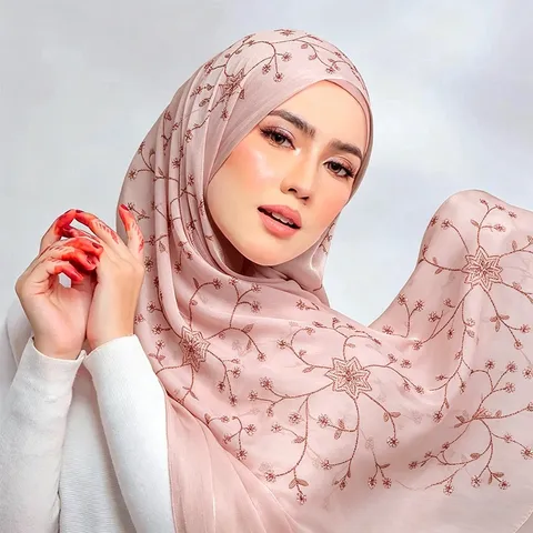 Donna Casual Tinta Unita Glitter Paillettes Floreale Sciarpa Lungo Leggero Chiffon Copricapo Hijab Musulmano