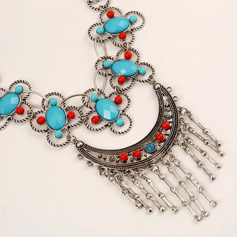 Bohemian Vintage Alloy Multicolor Resin Rhinestone Flower Pendant Necklace Euro-American Exaggerated Crescent Moon Tassel Statement Bib Necklace Jewelry For Women Party