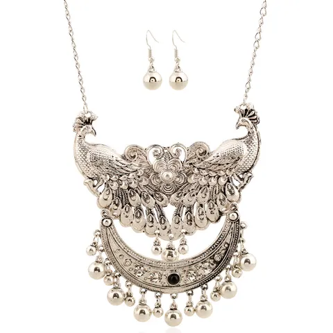 Vintage Court Style Alloy Rhinestone Peacock Statement Pendant Necklace Earrings Jewelry Set Carved Tassel Statement Necklace For Women Banquet Party