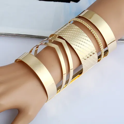 Vintage Punk Ferro Svuotato Polsino Aperto Bracciale Rigido per Donna Uomo Multistrato Geometrico Onda Metallico Statement Bracciale Gioielli