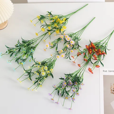 Bouquet de Fleurs de Marguerite Artificielle Fausses Plantes Vertes Décoration Intérieure de Maison Mariage Vitrine Commerciale Arrangement