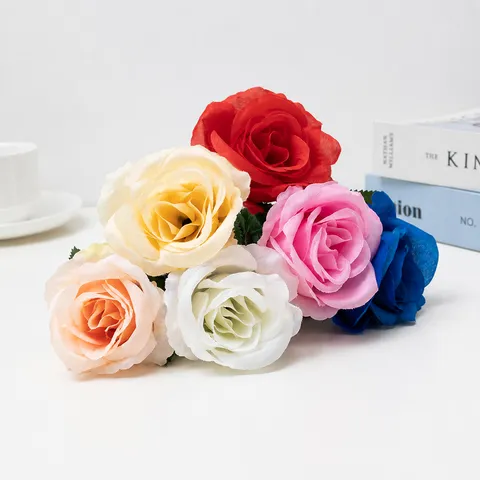 Fleur de Rose en Soie Artificielle Tige Unique Rose à Courte Tige pour Décoration de Maison Fête de Mariage Saint-Valentin Arrangement Floral