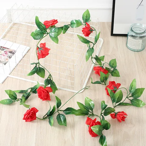 Vigne de Fleurs de Rose Artificielle Guirlande de Roses en Soie pour Maison Salon Plafond Mariage Fête Décoration Plante Artificielle