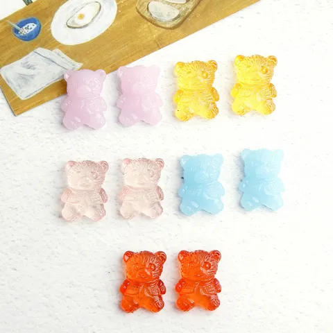 Ciondoli piattti in resina a forma di orsetto colore gelatina piccolo ciondolo per orecchini fai da te custodia per telefono accessori per capelli artigianato