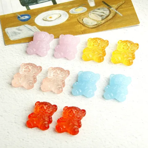 Ciondoli piattti in resina a forma di orsetto colore gelatina piccolo ciondolo per orecchini fai da te custodia per telefono accessori per capelli artigianato