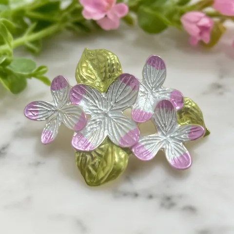 Spilla a Forma di Orchidea in Lega con Perla Artificiale Stile Cinese Vintage per Donna Elegante Spilla da Risvolto in Smalto