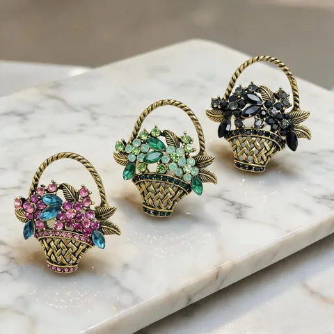 Vintage Alloy Rhinestone Flower Basket Brooch Elegant Floral Enamel Pin Fashion Jewelry Clothing Accessory For Women
