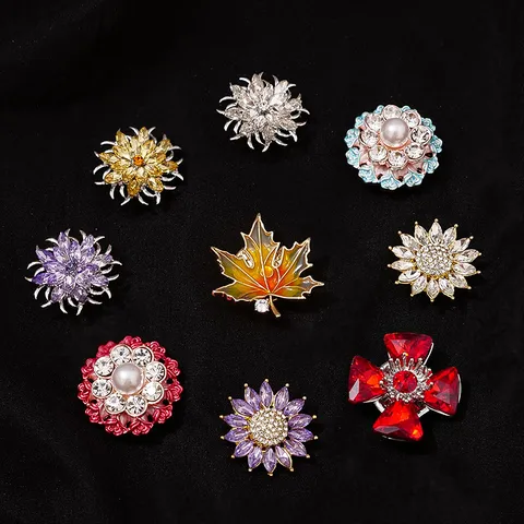Magnetische Brosche Spelden Voor Vrouwen Bloem Esdoornblad Strass Kunstparel Anti-blootstelling Gesp High-end Kleding Accessoires Speld