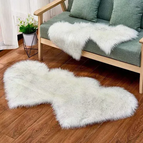 Moderne Minimalistische Hartvormige Imitatie Wol Vloerkleed Pluizig Zacht Shaggy Tapijt Voor Woonkamer Slaapkamer