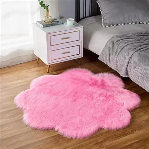 Grensoverschrijdend Pluche Tapijt Slaapkamer Nachtkastje Tatami Mat Bloemblad Vormige Nep Wol Tapijt