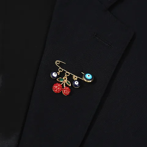 Broche Vintage Mauvais Œil Fruit Strass Cerise Fraise Épingle de Sûreté Épingle de Revers Amulette de Chance Bijoux Cadeau Femme Homme