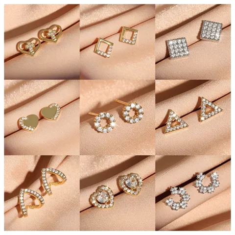 Orecchini a Bottone in Zirconia Geometrica per Donna Rame Galvanizzato Traforato Cuore Quadrato Rotondo Orecchini Con Perno in Argento 925 Gioielli
