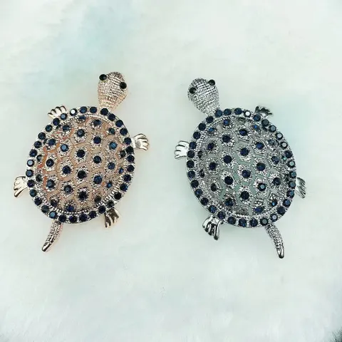 Cartoon Turtle Animal Brooch For Women Men Vintage Zinc Alloy Rhinestone Brooches Pins For Coat Clothes Scarf Jewelry Accessory