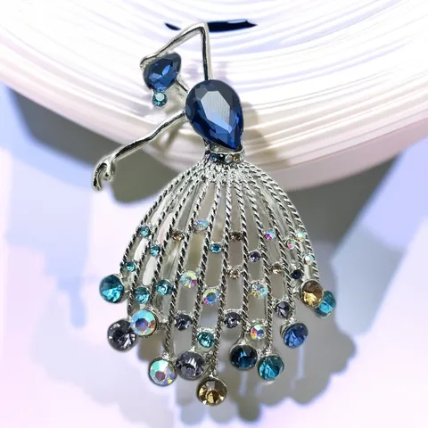 Elegante Spilla da Ragazza di Balletto in Strass di Lega Spilla da Ballerina di Cristallo in Stile Francese Spilla per Accessori da Abito da Donna Regalo