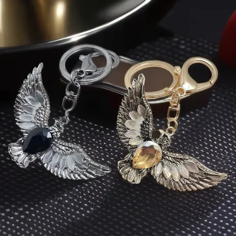 Vintage Adler Flügel Ausbreiten Schlüsselanhänger Legierung Katzenaugenstein Strass Inlaid Auto Schlüsselring Für Damen Herren Kreatives Geschenk