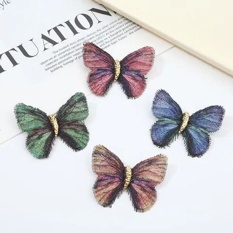 Vintage Zinc Alloy Embroidered Butterfly Brooch For Women Elegant Gradient Mesh Fabric Costume Lapel Pin Brooches For Coat Dress Clothing Accessories Gift