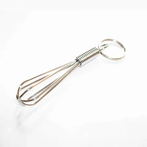 Mini Fouet en Acier Inoxydable Porte-clés Batteur d'Œufs Outil de Agitation de Cuisine Portable Petit Pendentif Fouet Cadeau pour Cuisson