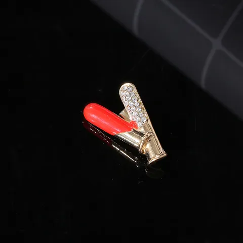 Medical Theme Cartoon Brooch Creative Microscope Syringe Ambulance ECG Heart Enamel Alloy Pin Badge For Doctors Nurses Jewelry