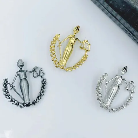 Spilla Vintage Dama Della Giustizia Bilancia Zodiacale Per Donna In Lega Metallo Spada Corona Di Alloro Gioielli Regalo Festa