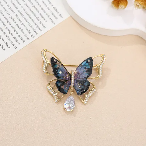 Broche Papillon en Strass Alliage Style Mori Girl Badge Vêtement Libellule Fée Insecte Romantique Bijoux Accessoires Pour Femmes Hommes Cadeau