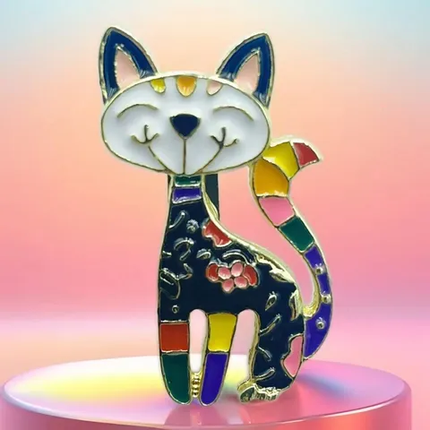 Cute Alloy Enamel Cat Brooch Pins Luxurious Rhinestone Moon Star Badge Suit Collar Pins Fashion Costume Jewelry Gift For Women Men